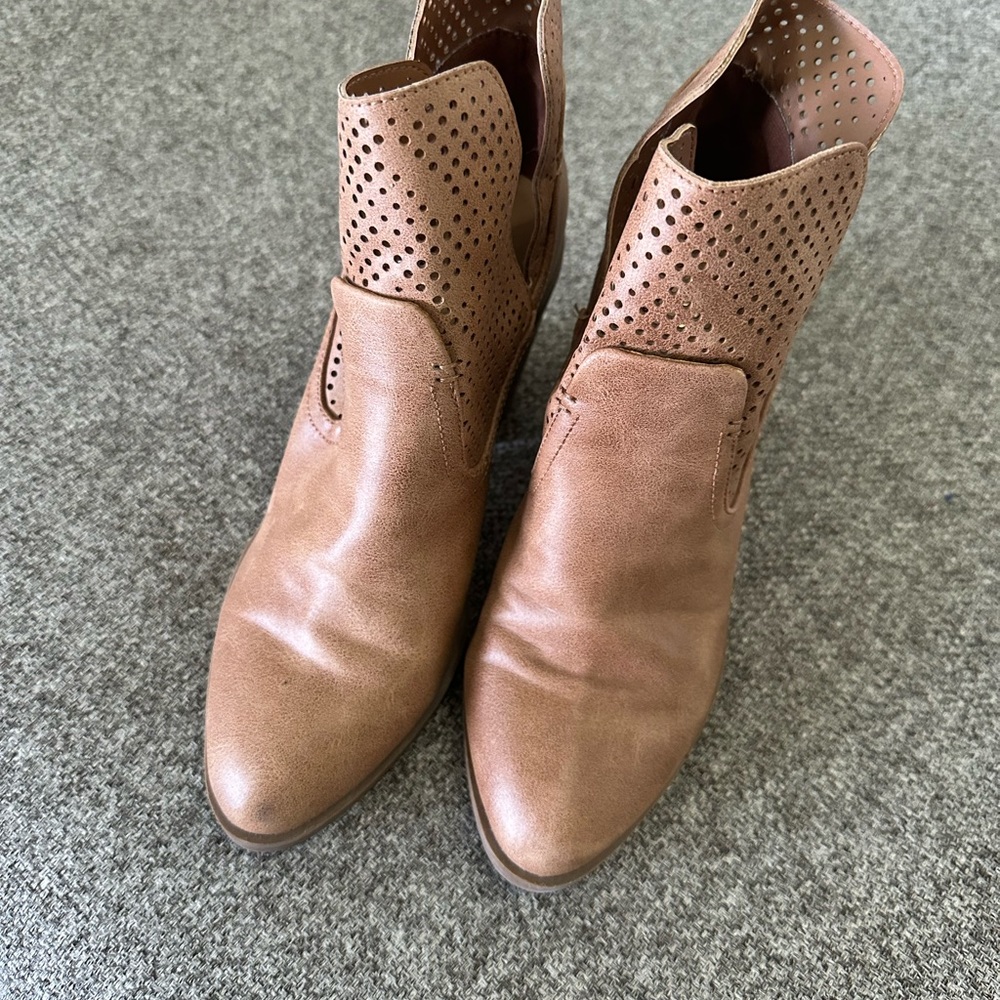 Express booties